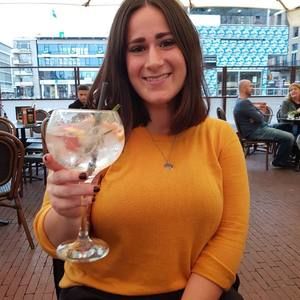 Meet your Posher, Brianna